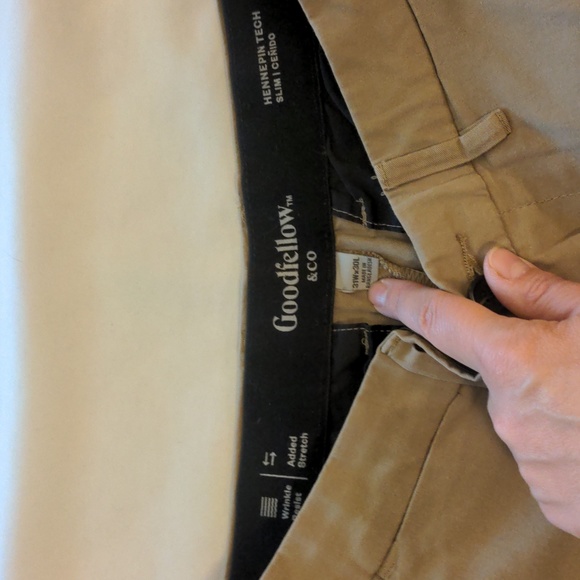 Tech Chinos - Picture 2 of 3